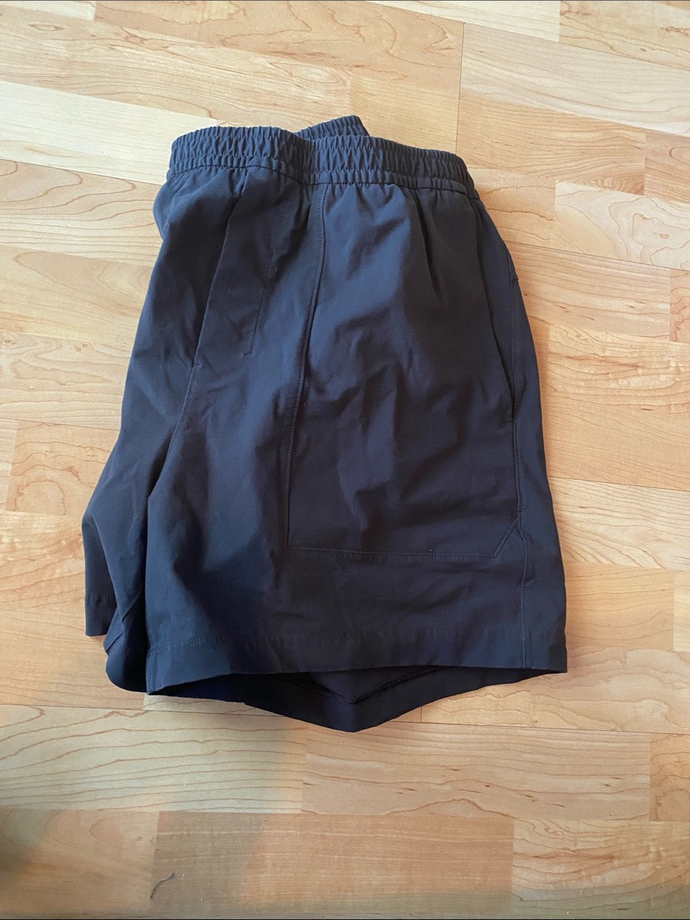 Men's Lululemon XL Shorts - Black